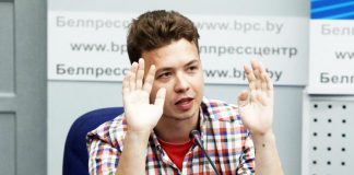 Bielorussia, graziato oppositore Roman Protasevich