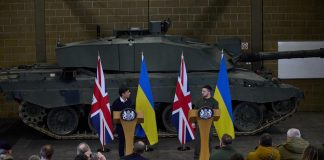 Ucraina, “Gb ha fornito missili a lungo raggio a Kiev”. La replica di Mosca