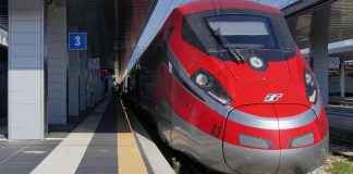 Maltempo Emilia Romagna, Marche, Toscana: treni cancellati, news