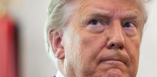 Trump, la ‘confessione’ audio: ha sottratto documento riservato Pentagono