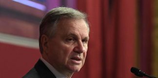 Bce, Visco: “Trend riduzione in rialzi tassi ma serve cautela nei giudizi”