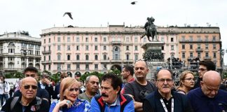 Berlusconi, oggi lutto nazionale in Italia e funerali di Stato. Attese a Milano oltre 10 mila persone. 2 mila entreranno in Duomo