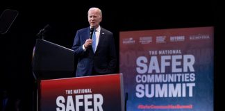 “God save the Queen”, frase di Biden lascia tutti a bocca aperta