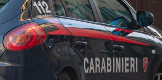 Dà in escandescenze in un bar: 53enne arrestato per lesioni e resistenza a pubblico ufficiale