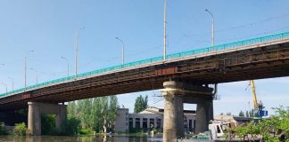 Diga Kakhovka, Usa: “Molti morti”. Kiev: “Soldati Russia travolti”