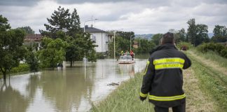 Bollette luce, gas, acqua e rifiuti: stop 4 mesi pagamento in aree colpite da alluvione