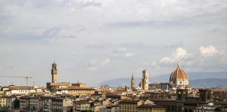 Firenze, stop nuovi affitti brevi in area Unesco del centro storico