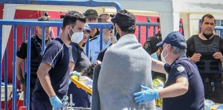 Naufragio migranti in Grecia, recuperati 79 corpi ma sono centinaia i dispersi
