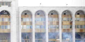 Kirghizistan, Bishkek denuncia tentato golpe e arresti