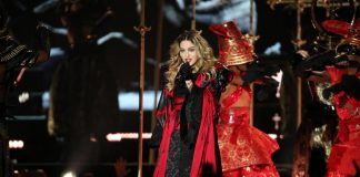 Madonna in terapia intensiva per infezione batterica