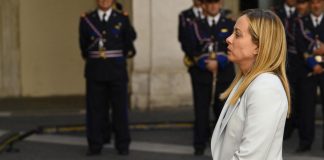 Meloni: “Donne vittime di violenza testimoni nelle scuole”