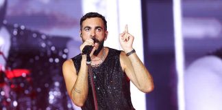 Marco Mengoni torna sul palco, e da Padova parla di diritti e speranza