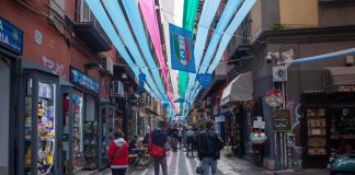 Festa scudetto Napoli, via gli striscioni dalla città
