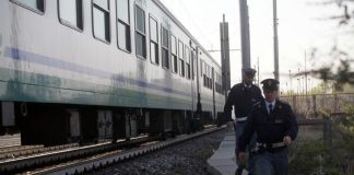 Scappa di casa a 15 anni, rintracciato dalla Polfer e riaffidato alla famiglia