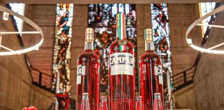 ‘Red in Italy – i colori del rosso nel design italiano’, mostra inaugurata al Mimit