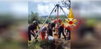 Roma, cade in un pozzo di 16 metri: salvato dai Vigili del Fuoco