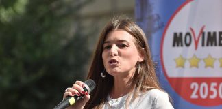 Gilda Sportiello, prima mamma deputata ad allattare il figlio in Aula alla Camera