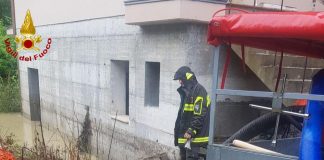 Maltempo, allagamenti e frane a Maratea: evacuate 30 persone