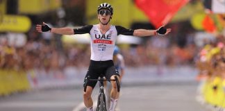 Tour de France 2023, Yates vince prima tappa ed è maglia gialla