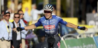Tripletta di Philipsen al Tour, Vingegaard resta in giallo