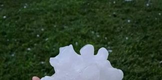 La grandine devasta Mantova e provincia: gravi danni a auto e abitazioni