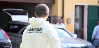 Napoli, trovato cadavere in centro sportivo abbandonato di Caivano