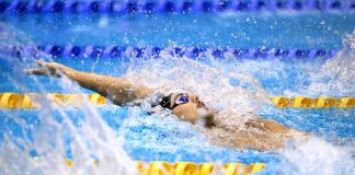 Mondiali nuoto 2023, Ceccon manca il bis: argento nei 100 dorso per un soffio