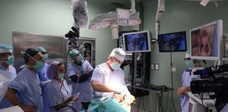 Spina dorsale operata con la realtà aumentata, primato a Parma