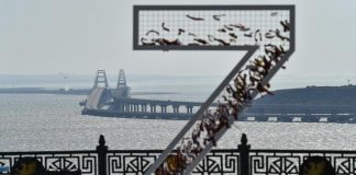Ucraina-Russia, esplosioni sul ponte di Crimea: “Almeno due morti”