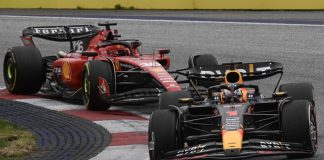 Gp Austria, Verstappen leader a metà gara davanti alle Ferrari