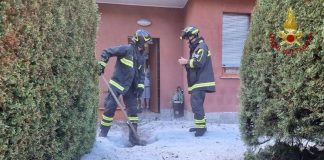 Como, grandinata travolge casa: gravi madre e figlia