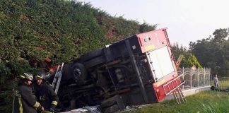 Incidente a Castellamonte, autopompa dei vigili fuori strada: morto pompiere