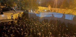 Iraq, proteste per rogo Corano: assaltata ambasciata svedese a Baghdad