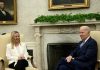 Biden scherza con Meloni: “Unico nel mio quartiere con cognome americano”