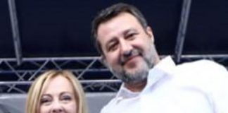 Salvini e Meloni saldi in cima alla top dei politici più attivi sui social