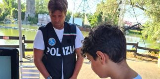 Mirabilandia, divertimento e sicurezza con Polizia tra visitatori al parco giochi