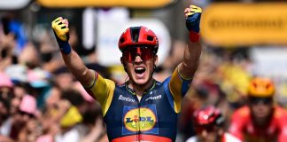 Tour de France, ottava tappa a Pedersen: Vingegaard ancora in maglia gialla