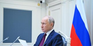 Putin: “In corso una guerra ibrida contro la Russia”