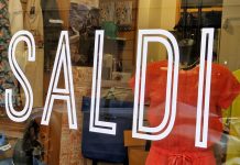 Saldi estivi al via sabato, Federmoda Mantova: “Stop pre-saldi, penalizzano negozi di vicinato”