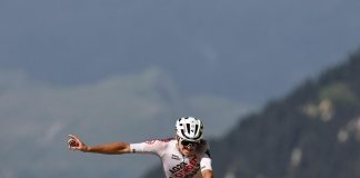 Tour de France 2023, Felix Gall vince la 17esima tappa