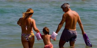 Bimbi a rischio ‘mal di vacanza’, i consigli per prevenirlo**