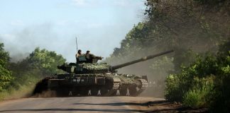 Ucraina, attacco russo vicino Donetsk: almeno 4 morti