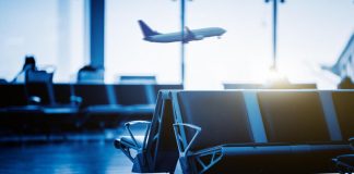 Caro voli, Ryanair contro decreto. Mimit: “Disponibili a confronto”. Ue chiede più informazioni