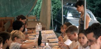 Ferragosto, a tavola un terzo della spesa per le vacanze