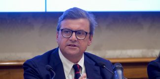 Terzo Polo, Calenda: “Se Renzi vuole andare via è scelta sua, mi sono rotto le balle”