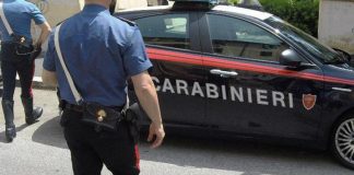 Pordenone, sottotenente armato ancora asserragliato in casa a Codrovado