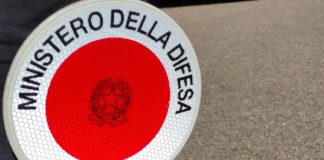 Incidente a Giarre, con scooter contro palo della luce: morto 17enne