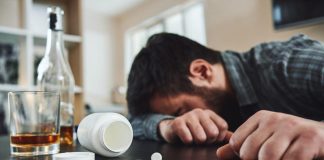 Estate: da alcol a ‘droghe x’, anche a 15 anni in pronto soccorso per sballo