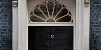 Infermiera killer, governo britannico avvia inchiesta indipendente