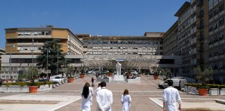 Al Gemelli 120 infermieri d’origine straniera per pazienti non italiani